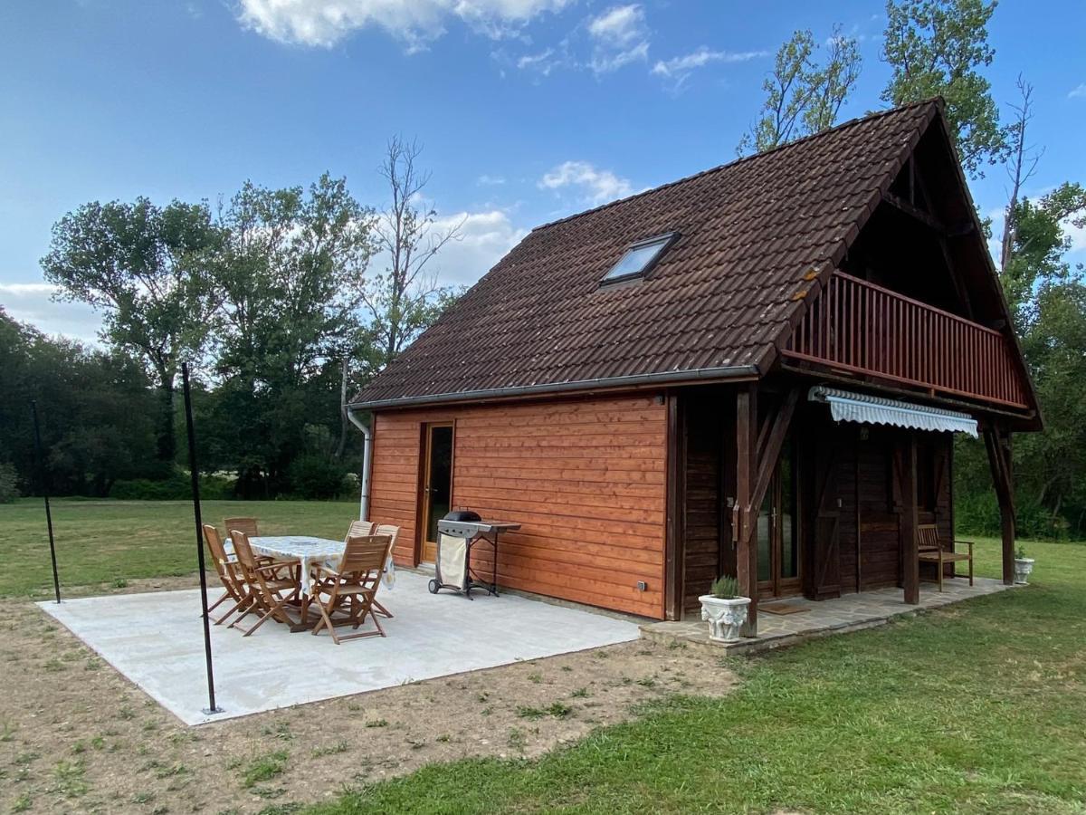 Le Chalet Limousin Folles Exterior photo