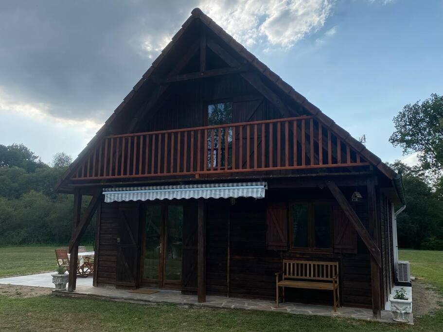 Le Chalet Limousin Folles Exterior photo